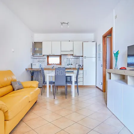 - 3 Piscine E Terrazza Privata