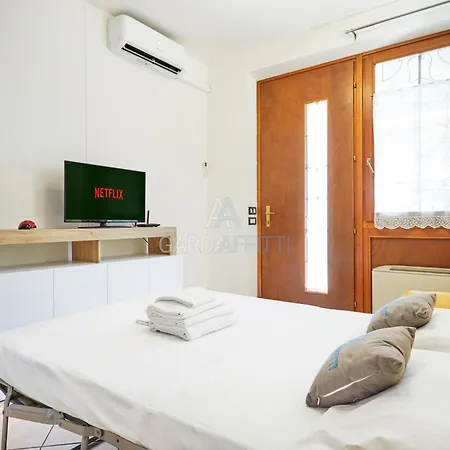 - 3 Piscine E Terrazza Privata