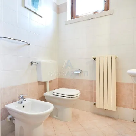- 3 Piscine E Terrazza Privata *